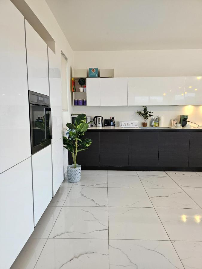 Mive Luxury Sea View Penthouse Daire Gzira Dış mekan fotoğraf